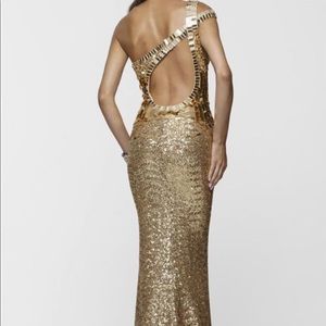 Long dress , worn only once in great condition